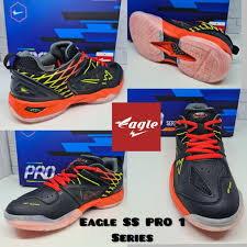 Sepatu eagle yang berada di daerah balaraja dan pt unimitra kharisma sebagai pabrik dari sepatu pierro yang. Sepatu Badminton Eagle Ss Pro Series Original Shopee Indonesia