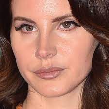 lana del rey makeup beige eyeshadow