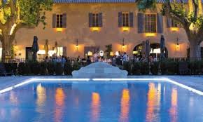 luxury hotels les baux de provence