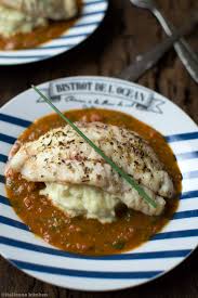 baked rockfish with tomato and basil sauce
