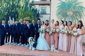 The golf superstar is engaged to her boyfriend, who happens to be the son of one of the greatest nba players ever!! Golf Star Michelle Wie 29 Marries Jonnie West 31 Michelle Wie Married Reception Dress
