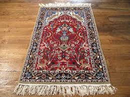 persian pray isfahan rug 2 3 x 3 4