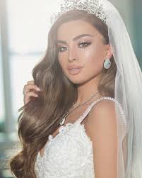 Long hairstyles for wedding that let long curly hair take center stage are simple half up styles. Pin By All About Posh Events On Actors Bride Hairstyles With Veil Wedding Hairstyles With Crown Wedding Hairstyles With Veil