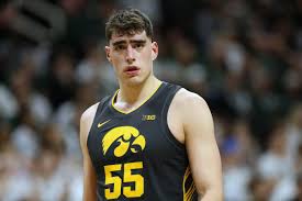 — jordan bohannon scored 24 points to lead four players in double figures for no. Iowa Basketball The Pants Picks All Time Teams Black Heart Gold Pants