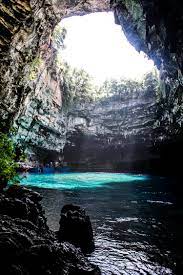 Cueva Melissani, un lugar mágico en Kefalonia |