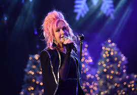 Let Your Heart Be Your Guide: Adria Petty, Mike Campbell & More On The  Enduring Significance Of Tom Petty's 'Wildflowers' | GRAMMY.com