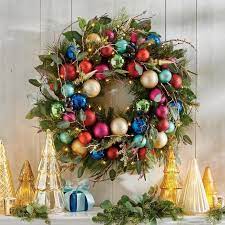 The 18 Best Wreaths Of 2022