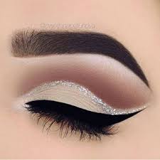 eye makeup with glitter quinceanera