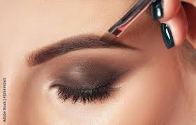 smoky eyes makeup