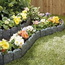 Lawn Edging Cobbled Stone Effect Packs