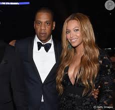 He first started releasing records in the late 1980s. Jay Z Traiu Beyonce Com Rihanna Diz Biografia Nao Autorizada Purepeople