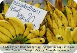 Usually banana bread is on the list to be made but we wanted something light, fluffy and creamy after lunch. Bananas Real Thai Recipes Authentic Thai Recipes From Thailand