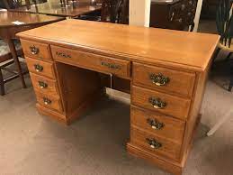 Need a good looking, comfortable, ergonomically correct chair for your work desk, or your home office? Broyhill Oak Finish Desk W Key Delmarva Furniture Consignment