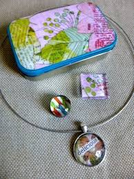 Necklace Magnets And Pretty Tin A