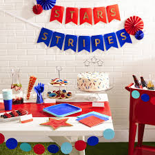 trendy party decorations and themes