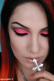 how to create a pink eye makeup look