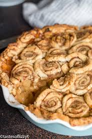In a large bowl, gently mix filling ingredients; Cinnamon Roll Apple Pie Recipe How To Make Homemade Appie Pie