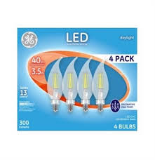 Shop Decorative Led Light Bulbs Candelabra Base Daylight Clear 300 Lumens 3 5 Watts 4 Pk At Mccoy S