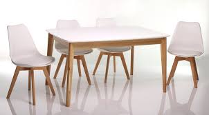 Изчистен дизайн, който успешно се съчетава с различните интериори. Komplekt Raztegatelna Masa Roma G Db S 4 Stola K277 Table Home Decor Dining Table