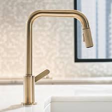 how to choose your kitchen sink faucet