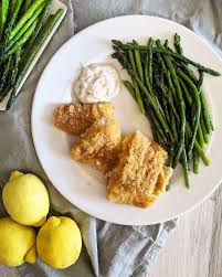 Saying goodbye to bread doesn't have to be tragic. Keto Air Fryer Breaded Cod Fit Mom Journey
