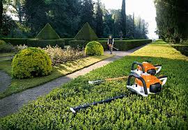 Hedge Trimmers And Electric Shears