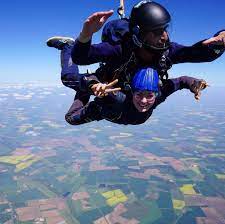 There is no maximum age limit to make a skydive. Skydiving 2021 Diabetes Uk
