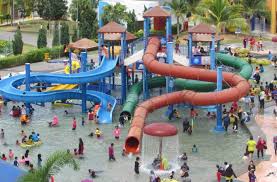 Buat anda yang ingin membawa keluarga bercuti ke melaka, jom lihat senarai tempat menarik yang terdapat di… Melaka Wonderland Theme Park 25 Tempat Menarik Di Melaka Duranorell Com