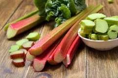 What does rhubarb look like when it goes bad?