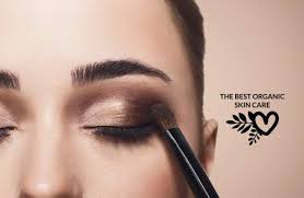 Find eyeshadow on hooded eyes. The Best Eye Makeup Tips For Hooded Eyes Tbosc