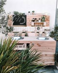 But regardless of the label, i make stuff that i want instead of buying it or hiring it out. 11 Diy Ideen Fur Balkon Und Garten Sense Of Home Magazin