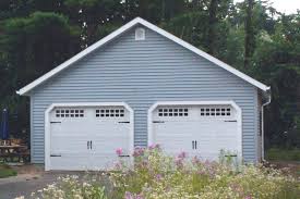 3 prefab garage types to know and