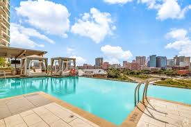 luxury apartments for in houston