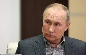 Putin chce naszych pieniędzy. Najazd Rosji na Ukrainę może mieć ukryty cel  - Money.pl