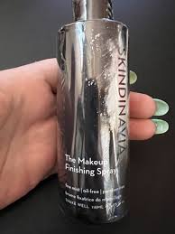 skindinavia makeup finish spray oil
