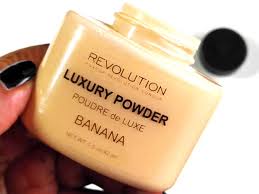makeup revolution luxury banana powder
