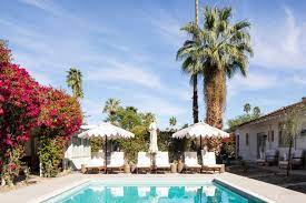 pet friendly hotels in palm springs