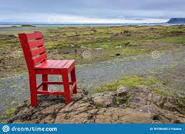 Doch nicht immer steckt gleich eine ernsthafte erkrankung hinter der. Roter Stuhl In Island Redaktionelles Stockfoto Bild Von Stadt 167256453