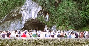 Prière de neuvaine à Notre Dame de Lourdes 2014 Images?q=tbn:ANd9GcSWPz-Eb0SiofftKFYHhfQPjW1z5AvHt7n1YjjU6cfpJY52d5ZN