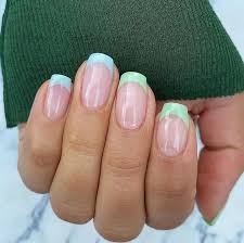 Pastel wild flower nail art: Nwkfzl7fqgvcm