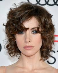 Also, this hairstyle can be created by creating a middle partition. 26 Easy Curly Hairstyles Long Medium And Short Curly Hair Ideas