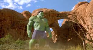 Доктор брюс бэннер (ученый, работающий над изобретением новой бомбы). The Successful Failure Of Ang Lee S Hulk The Dissolve