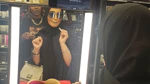 saudi women ing more makeup