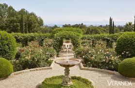 Luxury Garden Fountain Ideas