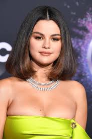 Selena gomez is now blonde! 18 Celebrity Balayage Hair Colors Best Balayage Highlights For Winter 2020