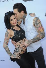 My husband has sex with 15 different women a month': Porn star Joanna Angel  reveals the truth about her 'monogamous' marriage to fellow adult actor Small  Hand | The Sun
