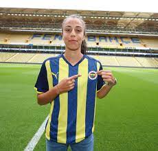 BBO Sports on Twitter: "Fenerbahçe Kadın Futbol Takımı, Setenay Sırım'ı  transfer ettiğini açıkladı. https://t.co/ozcVQvkw0R" / Twitter