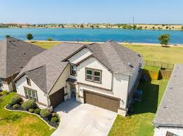 pflugerville tx waterfront homes for