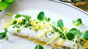 egg white omelette with chives