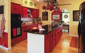 I would like to do a retro basement with a bar, booth, tabletop jukebox, and all the trimmings. 56 Super Ideas Kitchen Yellow Black Lights Red Kitchen Cabinets Mexican Style Kitchens Red Kitchen